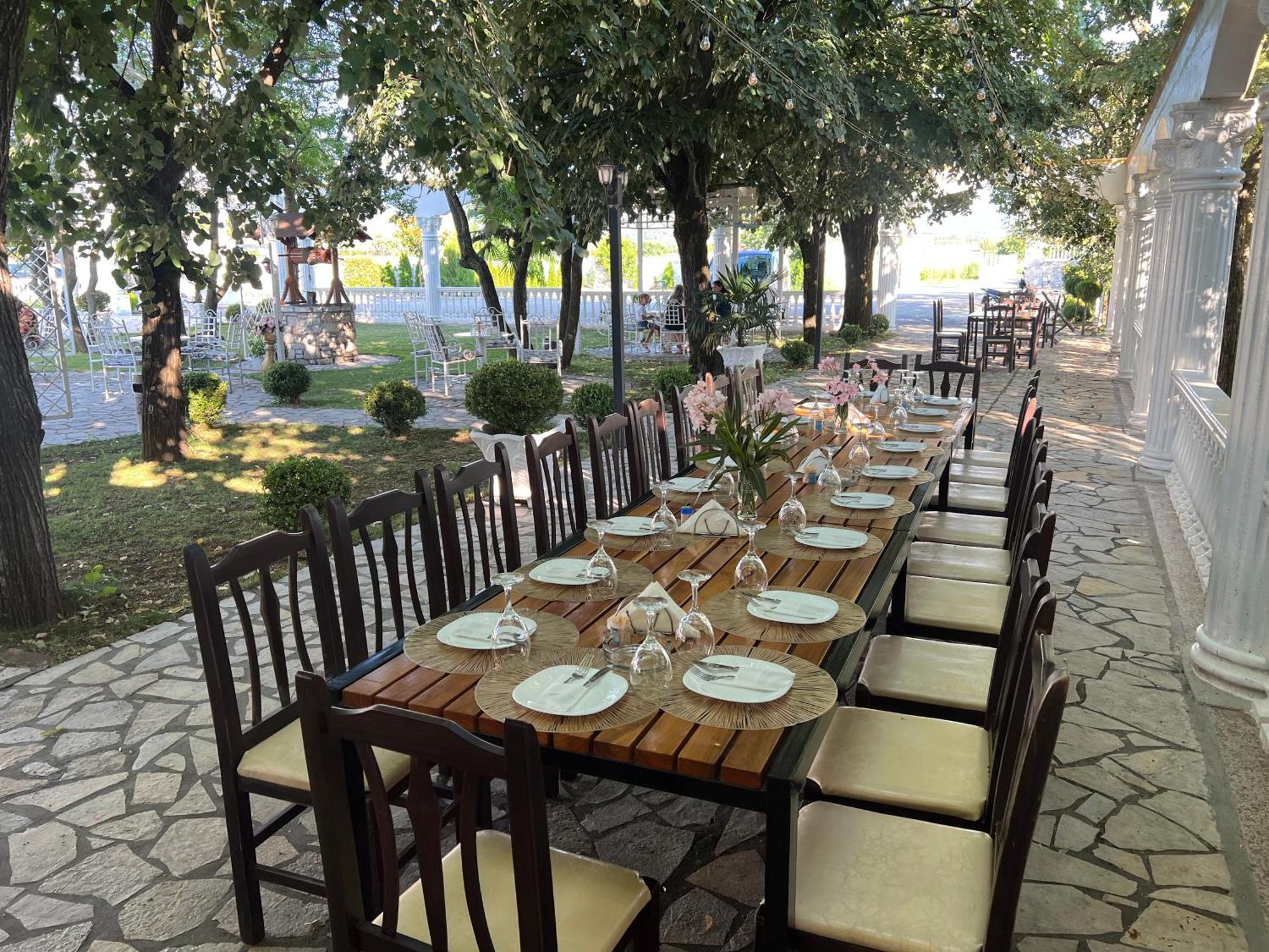 Hotel Paradise ชโคเดอร์ ภายนอก รูปภาพ