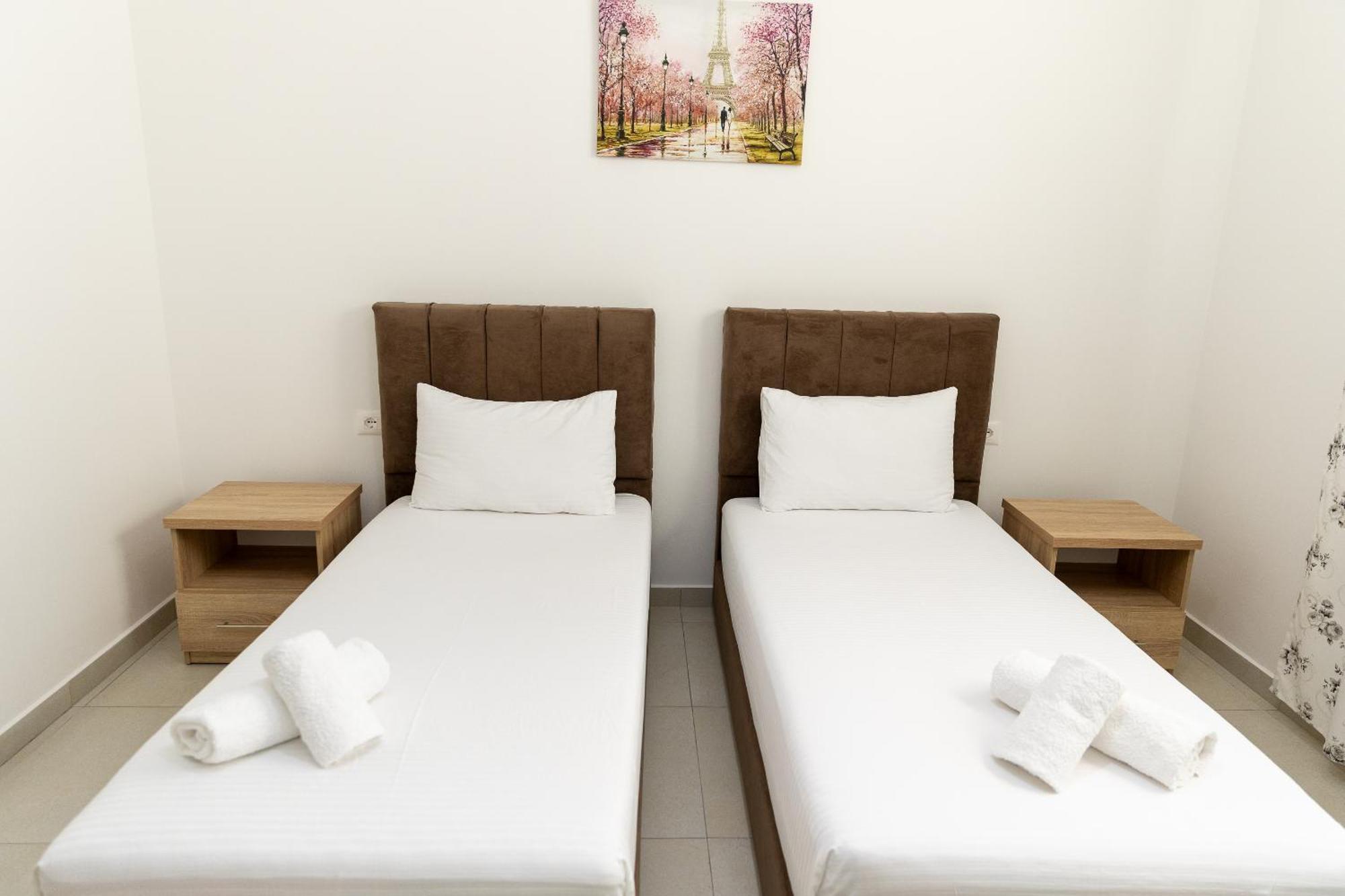 Hotel Paradise ชโคเดอร์ ภายนอก รูปภาพ