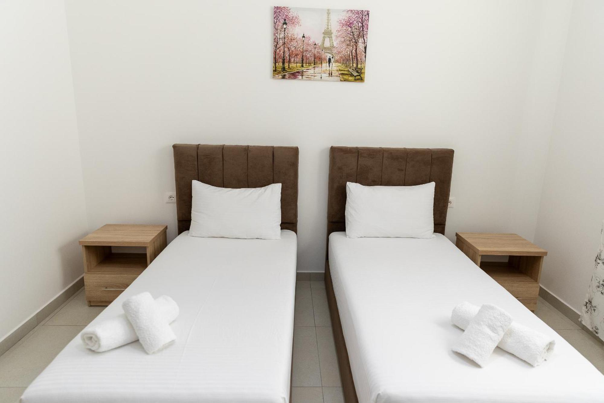 Hotel Paradise ชโคเดอร์ ภายนอก รูปภาพ